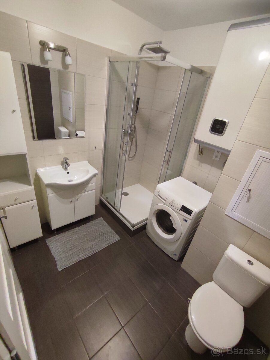 Na prenájom: dvojgarzónka v Komárne – ulica Generála Klapku - 4