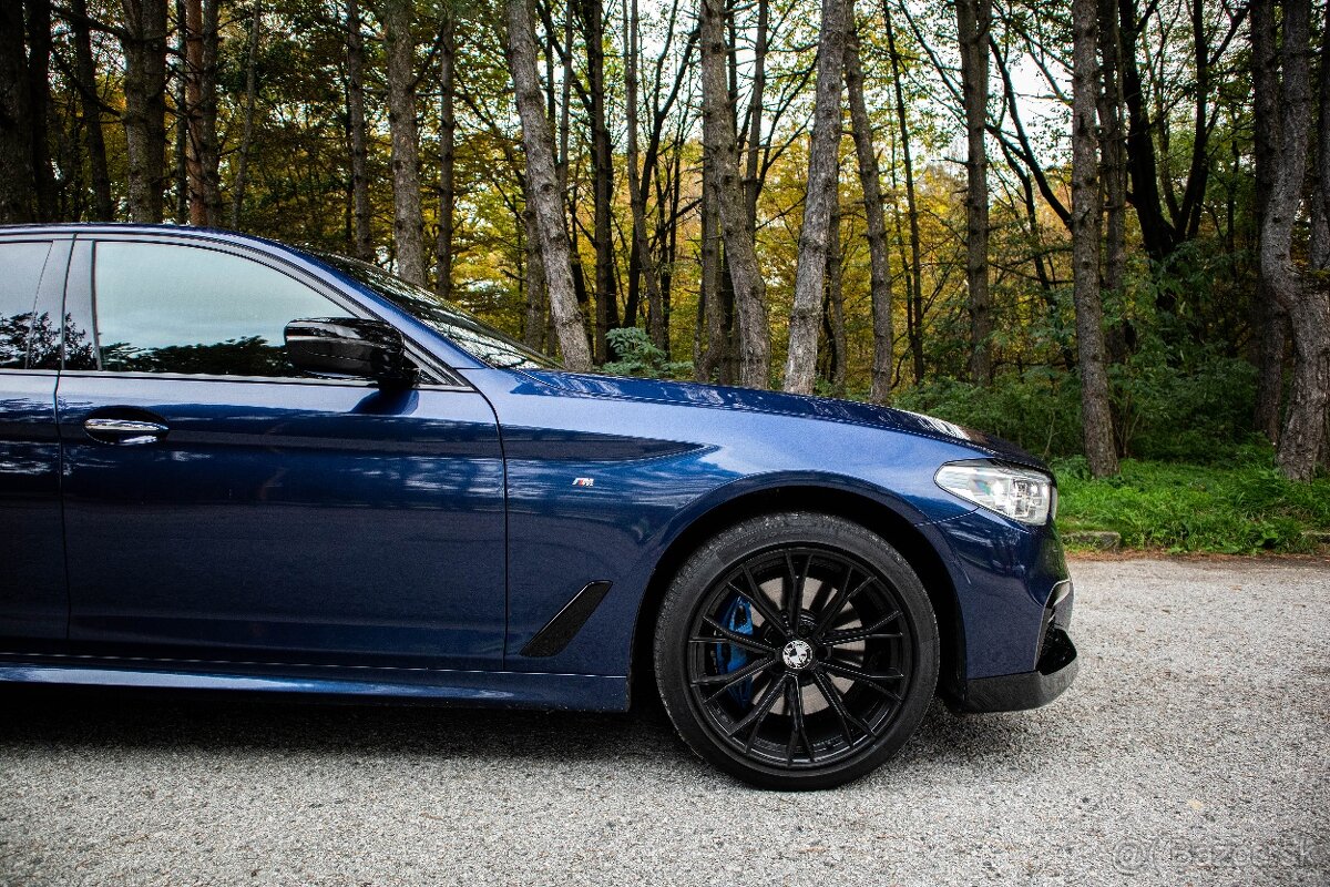 BMW Rad 5 530d xDrive G30 8st.ZF, mpaket, ZNÍŽENÁ CENA - 4