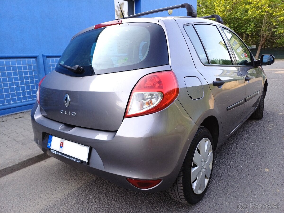 Renault Clio 1,2 benzín - rok výroby 2009 - 4