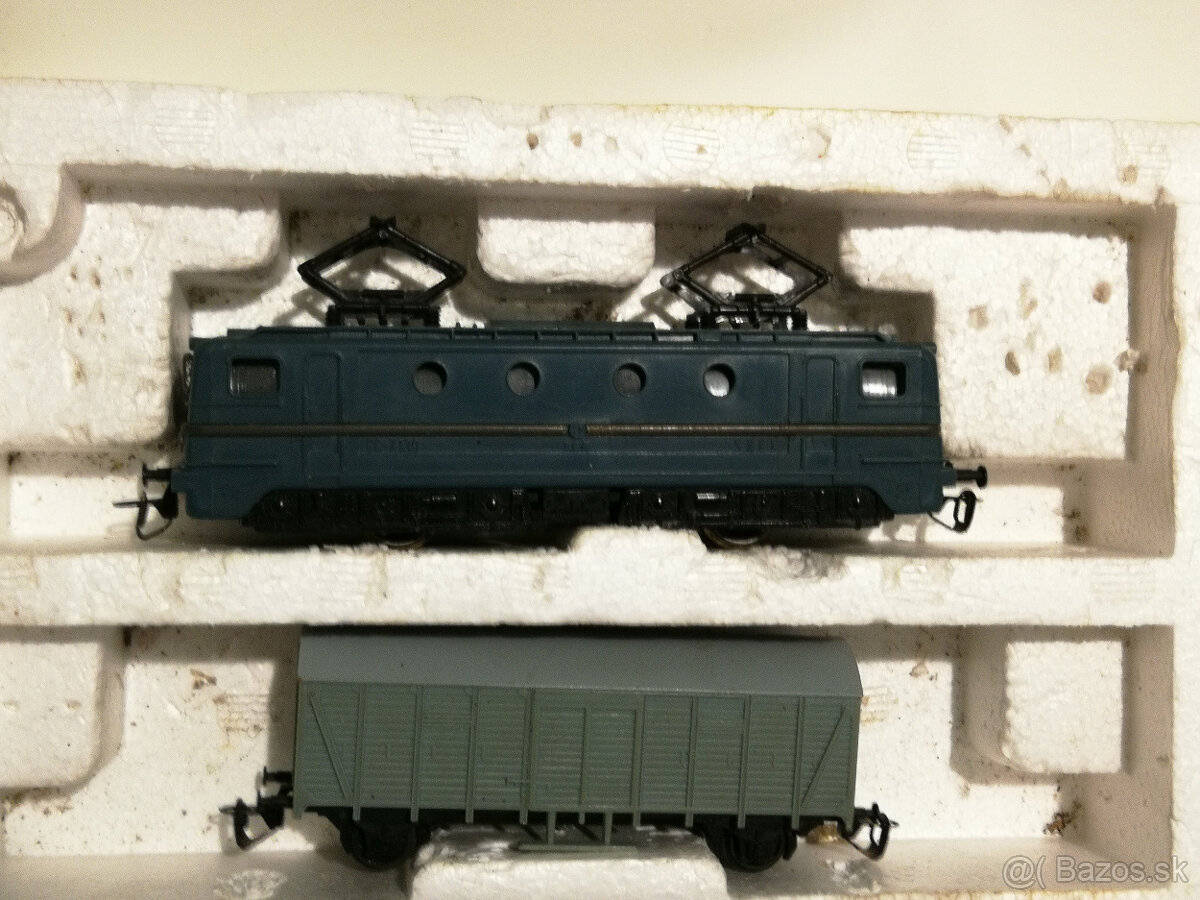 modelová železnica TT - 4