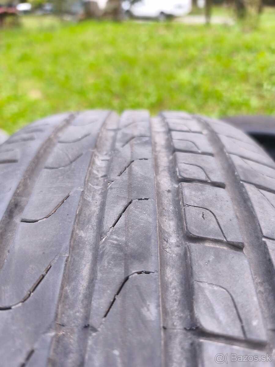 Pirelli 225/60 r17 - 4