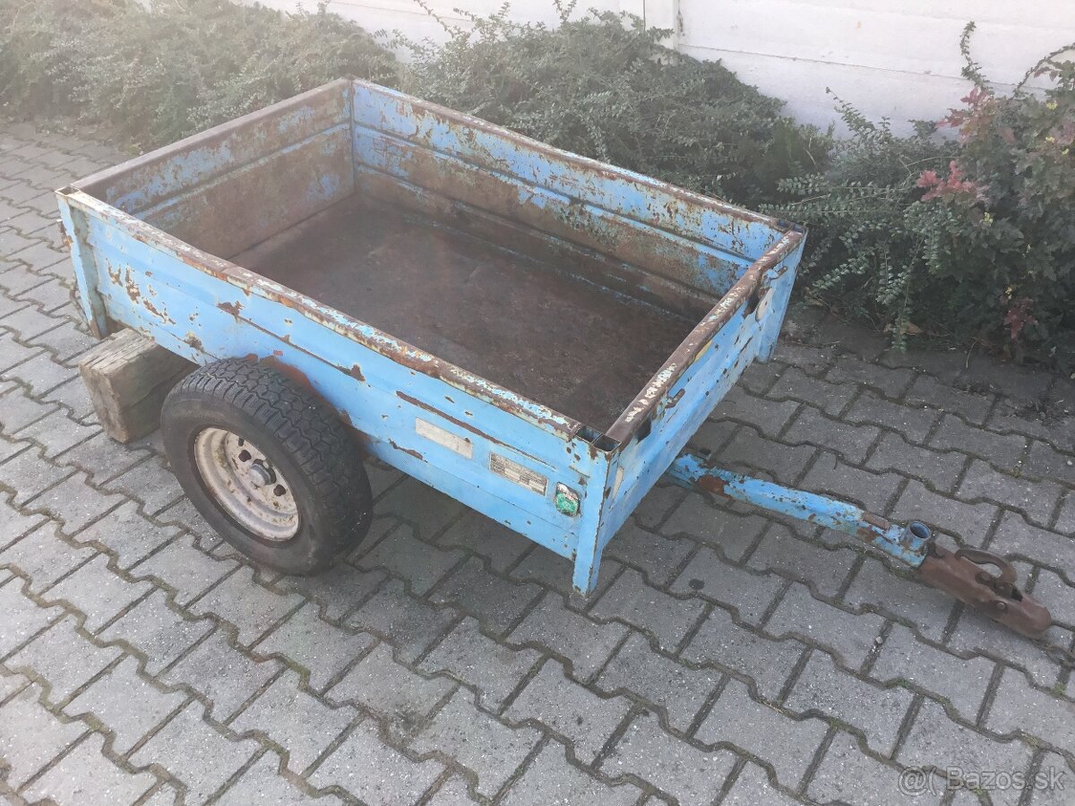 PRÍVESNÝ VOZÍK - 4