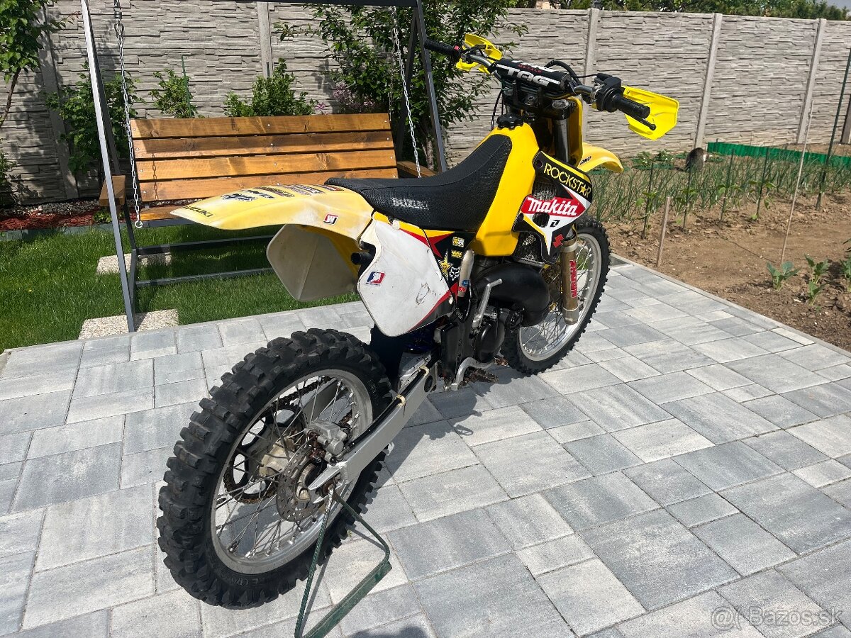 Suzuki RM 125 CENA PEVNA