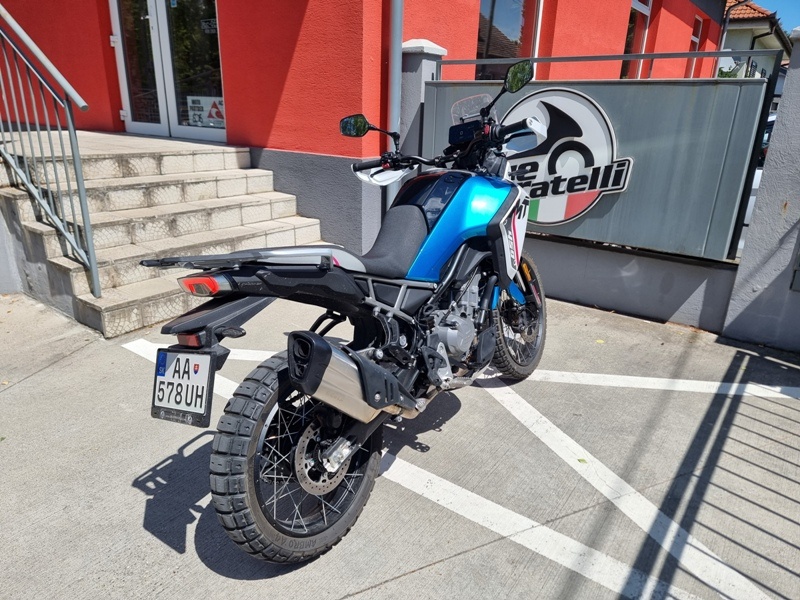 CFMOTO 450 MT