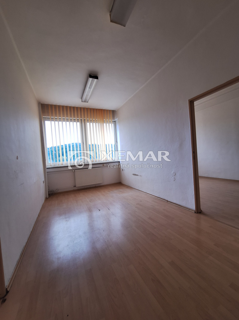 Administratívne priestory na prenájom Banská Bystrica - 4