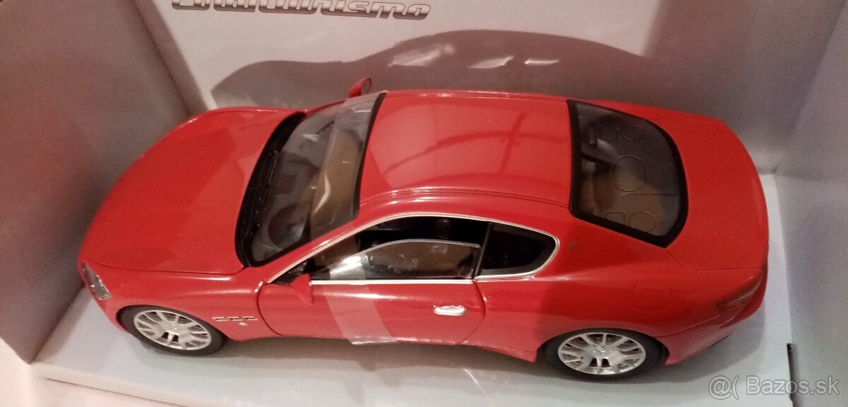 Modely 1:24 Maserati GranTurismo - 4