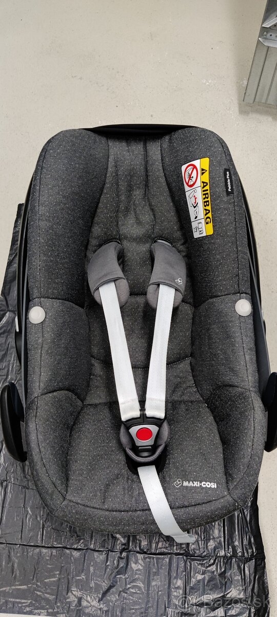 Maxi Cosi autosedačka/vajíčko + Isofix - 4