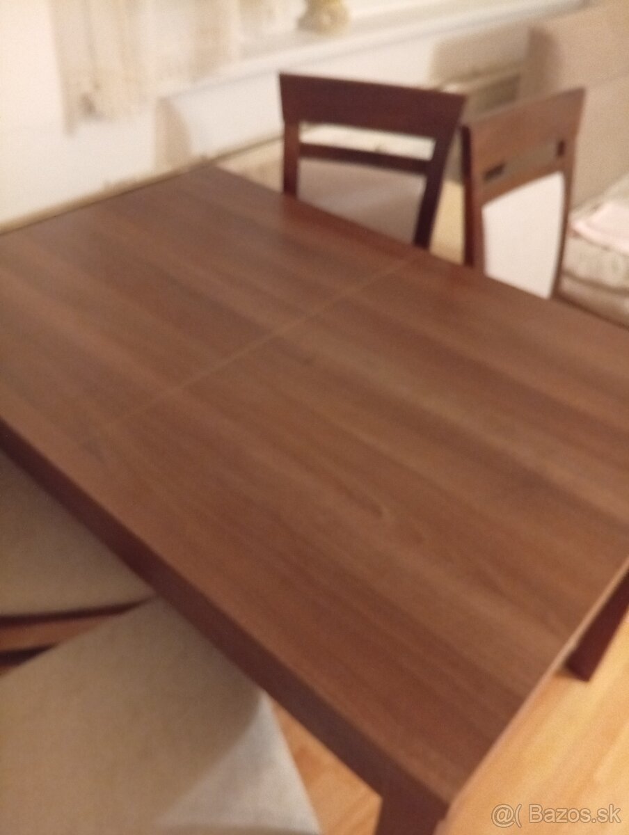 Predám jedálenský stôl so stolickami - 4