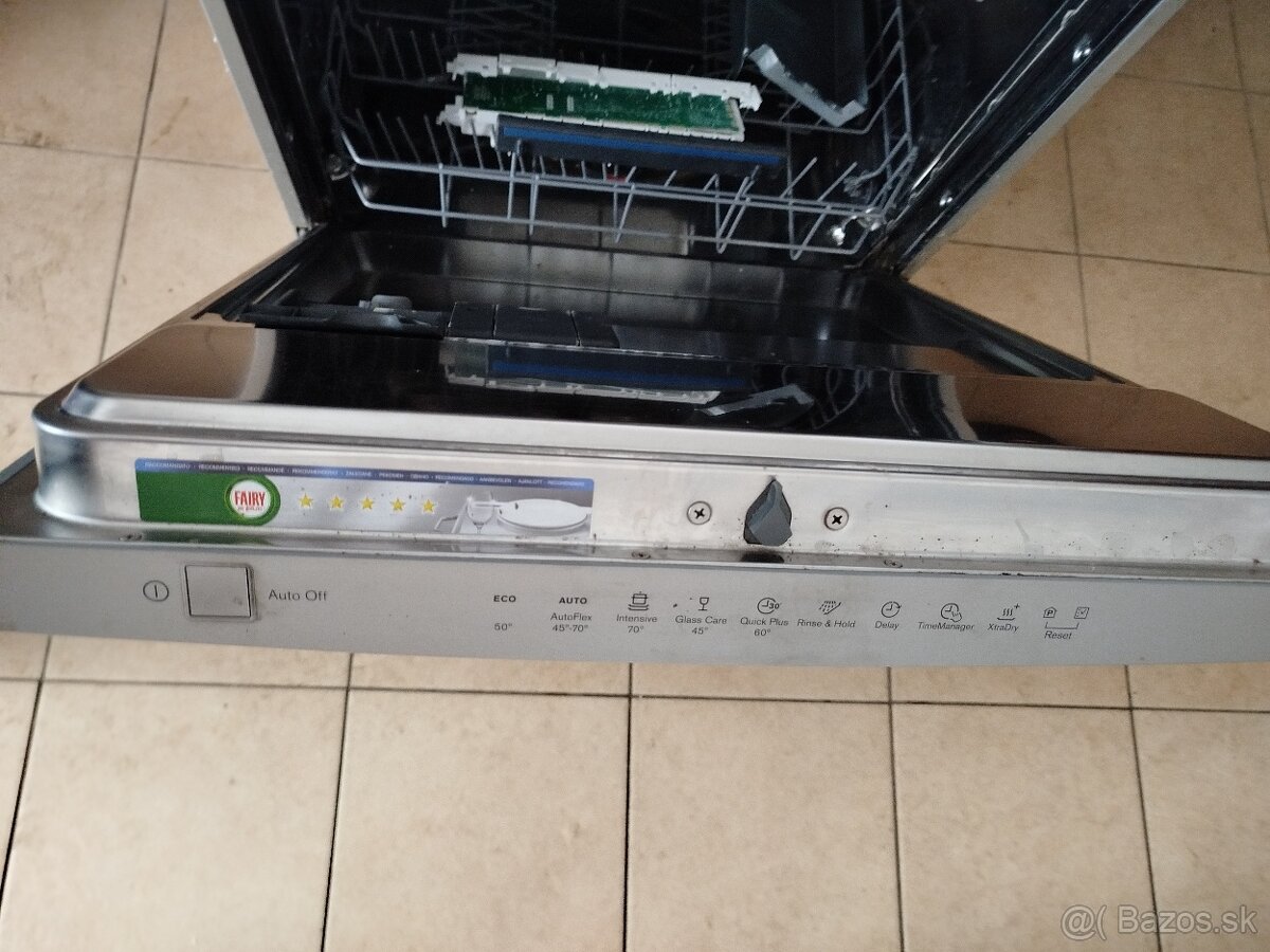 Predám umývačku riadu Electrolux - 4