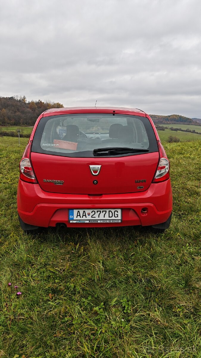 DACIA SANDERO - 4