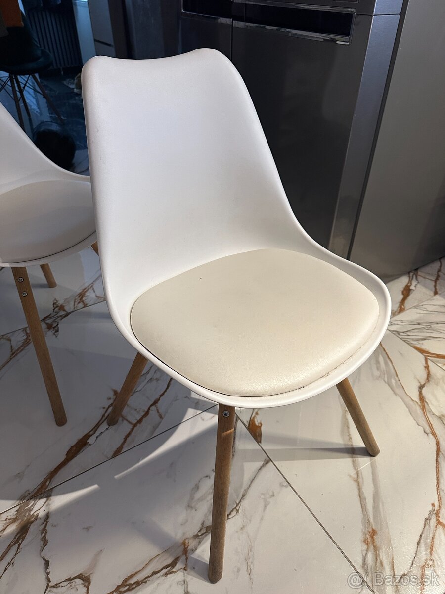 Predám jedálenské stoličky - 4