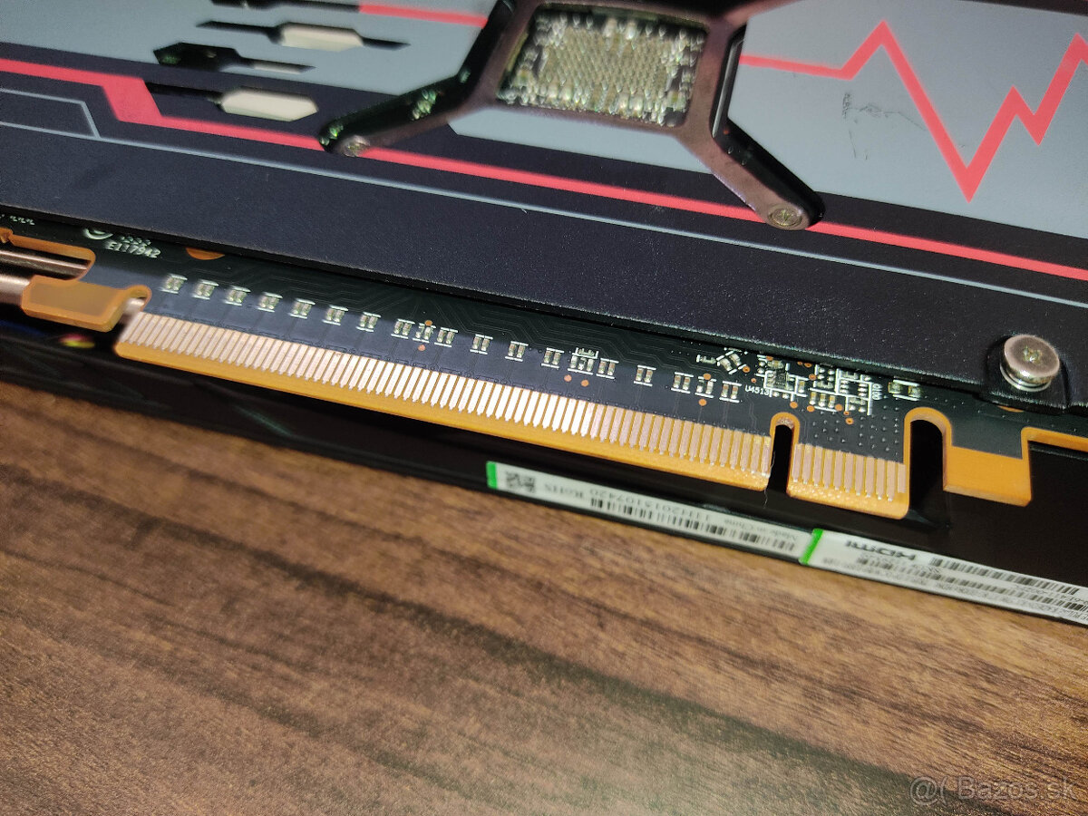 Predám Sapphire Pulse RX5700 XT 8GB GDDR6 - 4