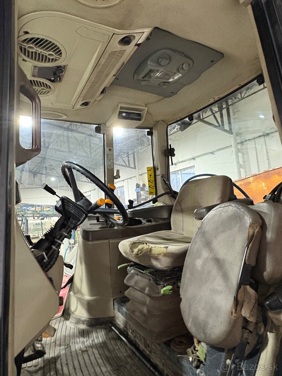 Predam traktor John Deere 6520 SE - 4