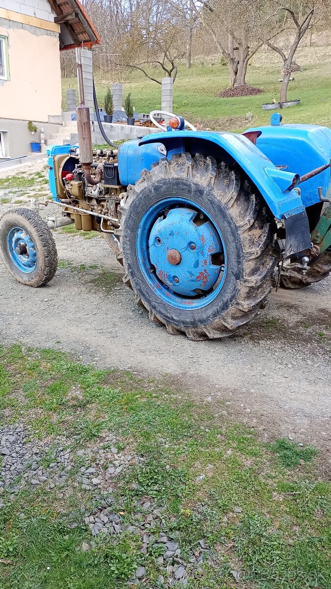 Zetor 3011 s TP a ŠPZ - 4