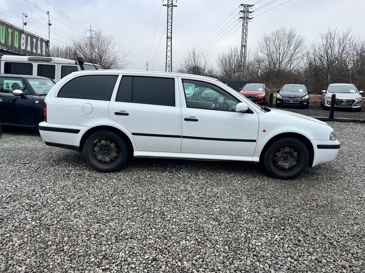 Škoda octavia 1.6 GLX A/T - 4