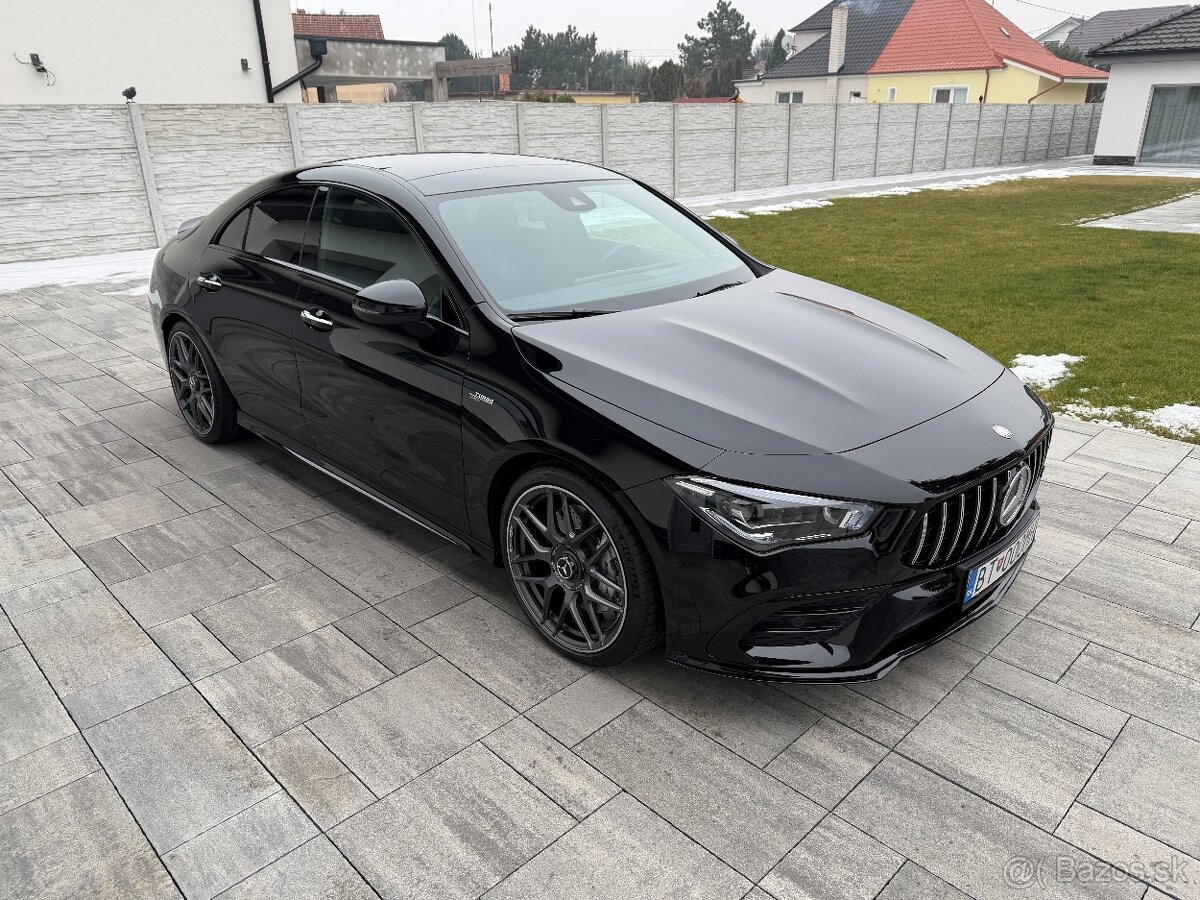 Mercedes Benz cla 35 amg 4matic coupe - 4