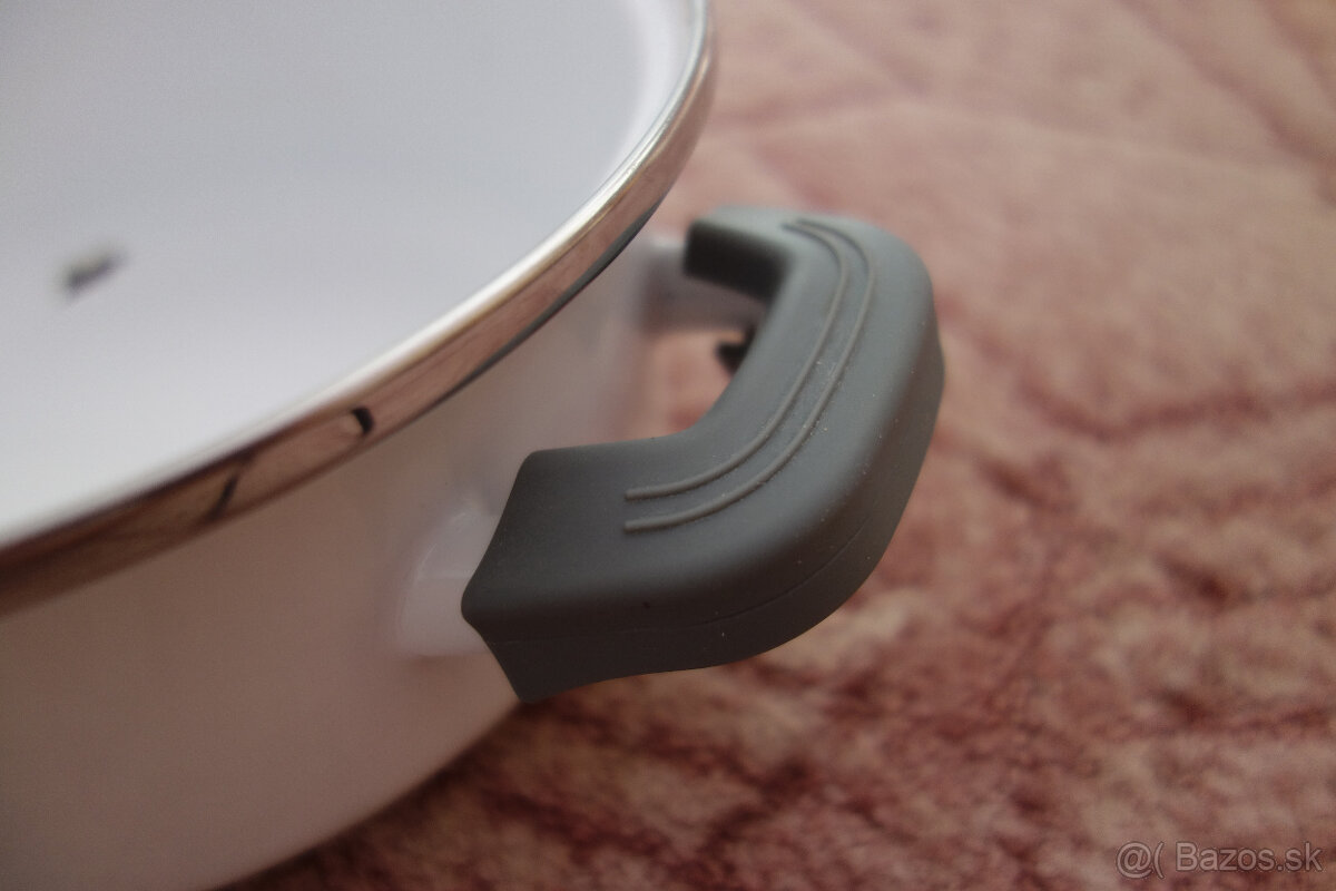 Silikónový úchyt na hrniec - 4