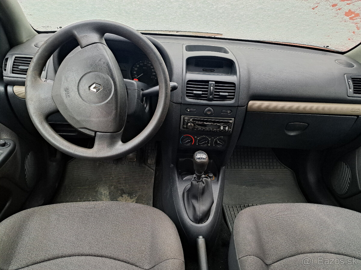 Renault clio 2 - 4