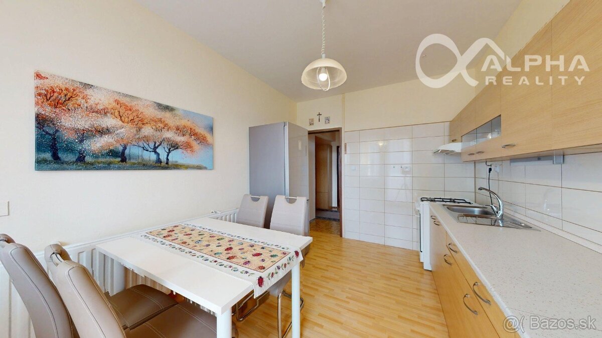 EXKLUZÍVNE 5i byt s loggiou, sídl. Západ, Spišská Nová Ves - 4