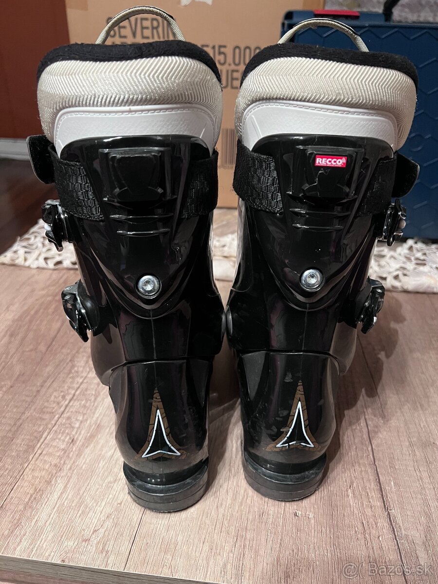 lyziarky Atomic vel. 38-38,5 - 4