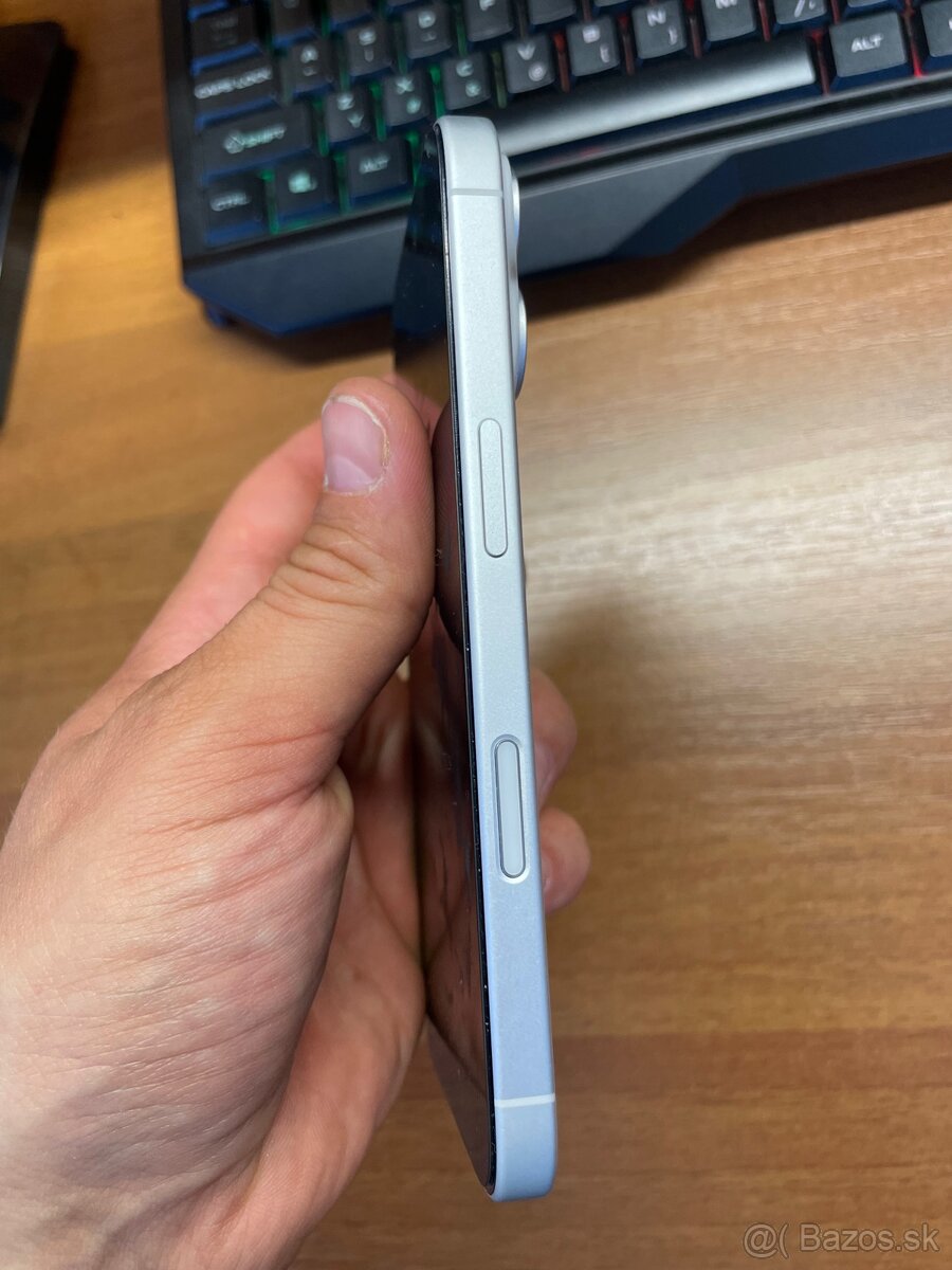 iPhone 16 128GB - 4