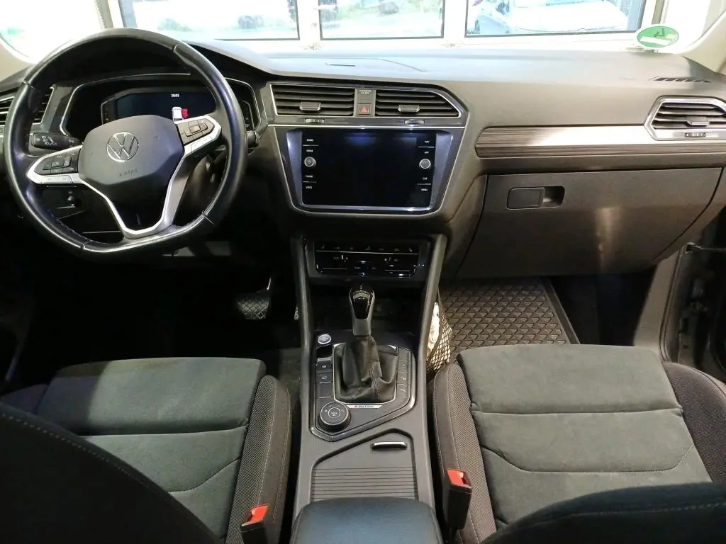 VW Tiguan Allspace Elegance 4Motion - 4
