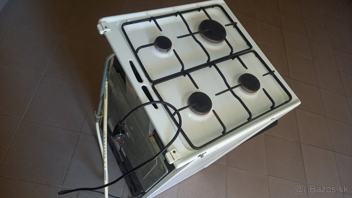Predám sporák zanussi - 4