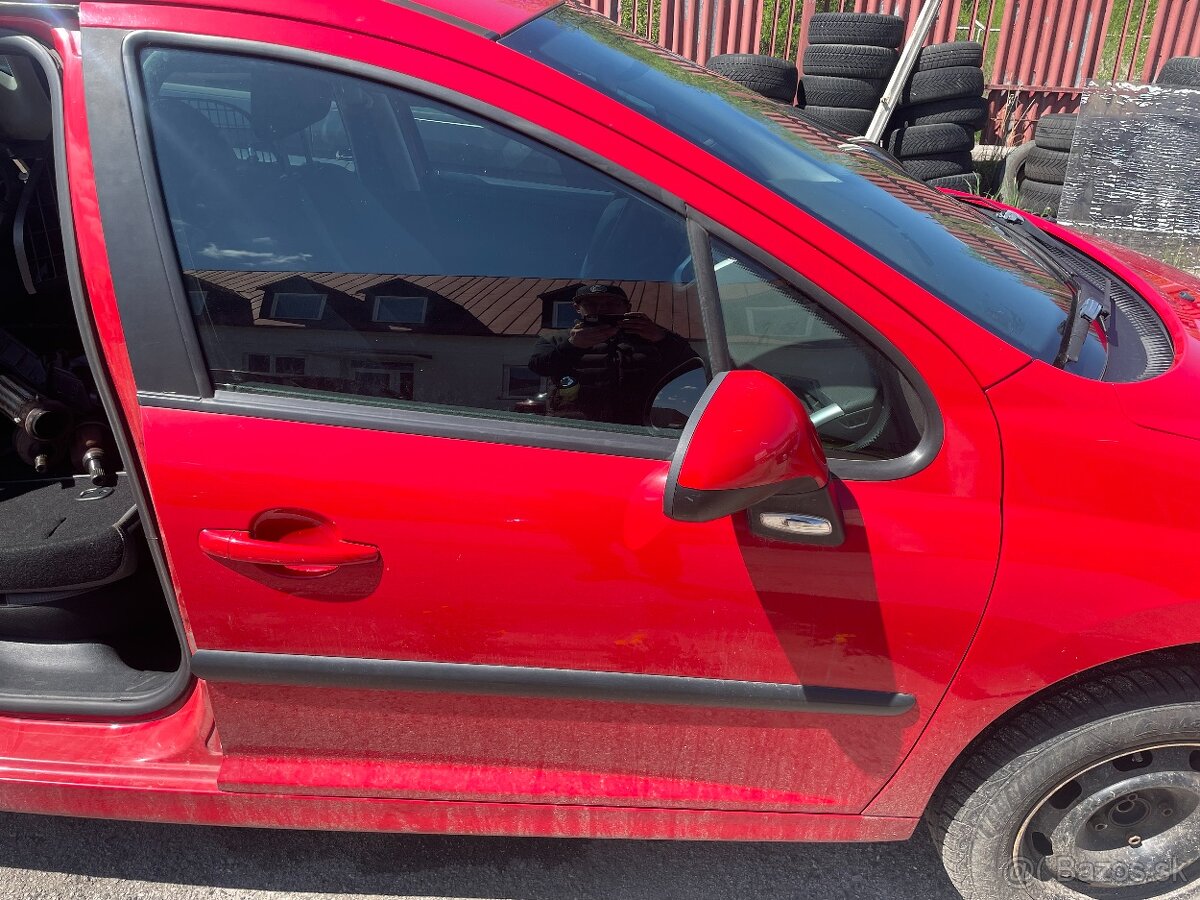 rozpredam peugeot 207 1,4i - 4