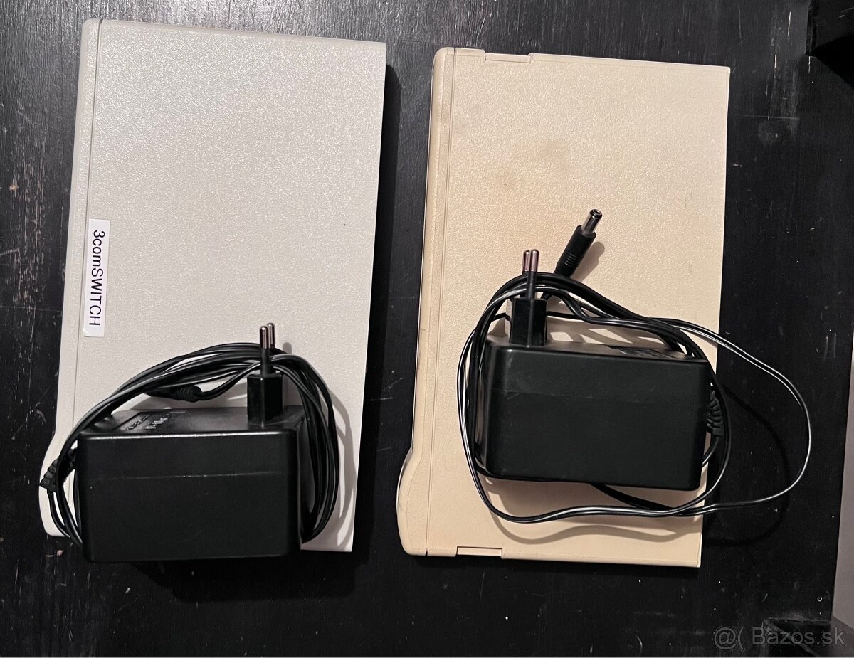 Predam Switch FSD-803 a 3Com 8 portovy - 4