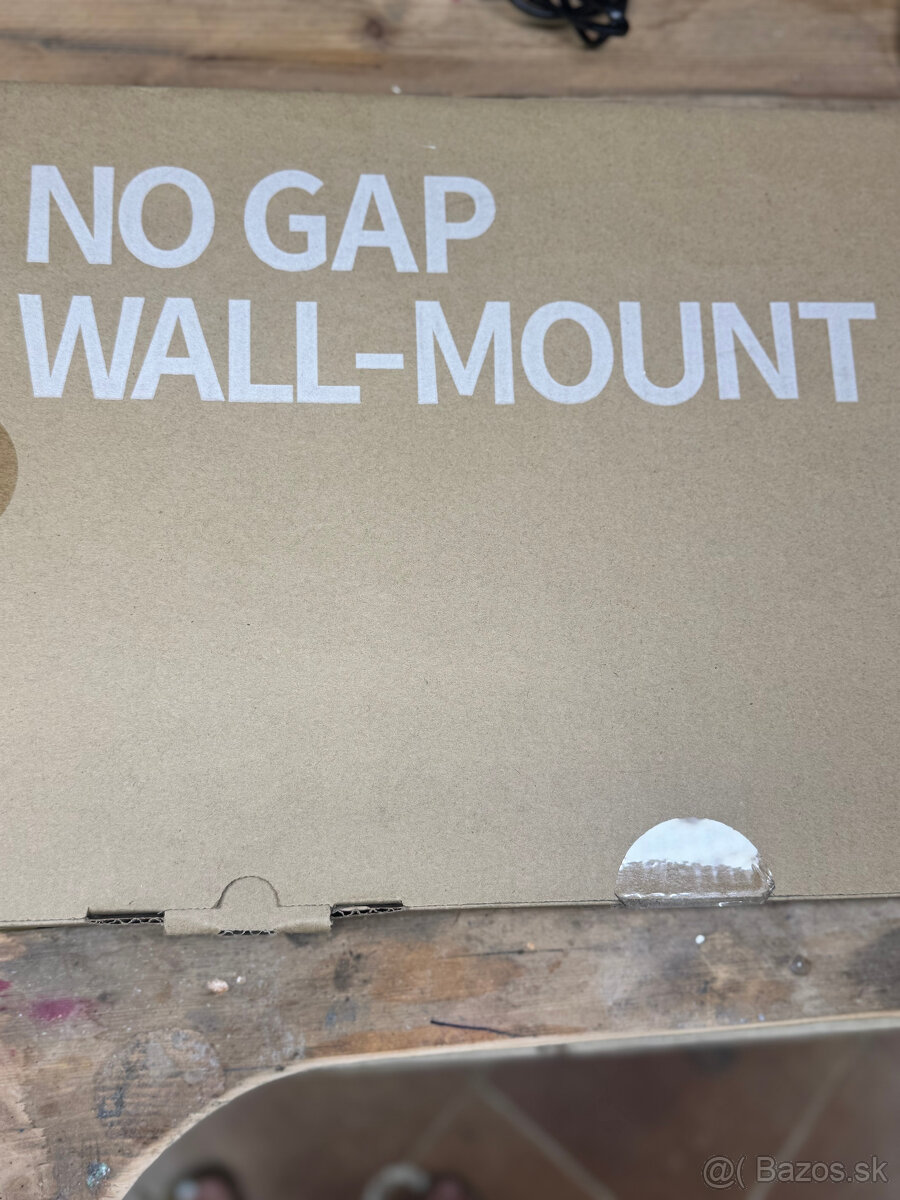 Samsung No Gap Wall Mount - 4
