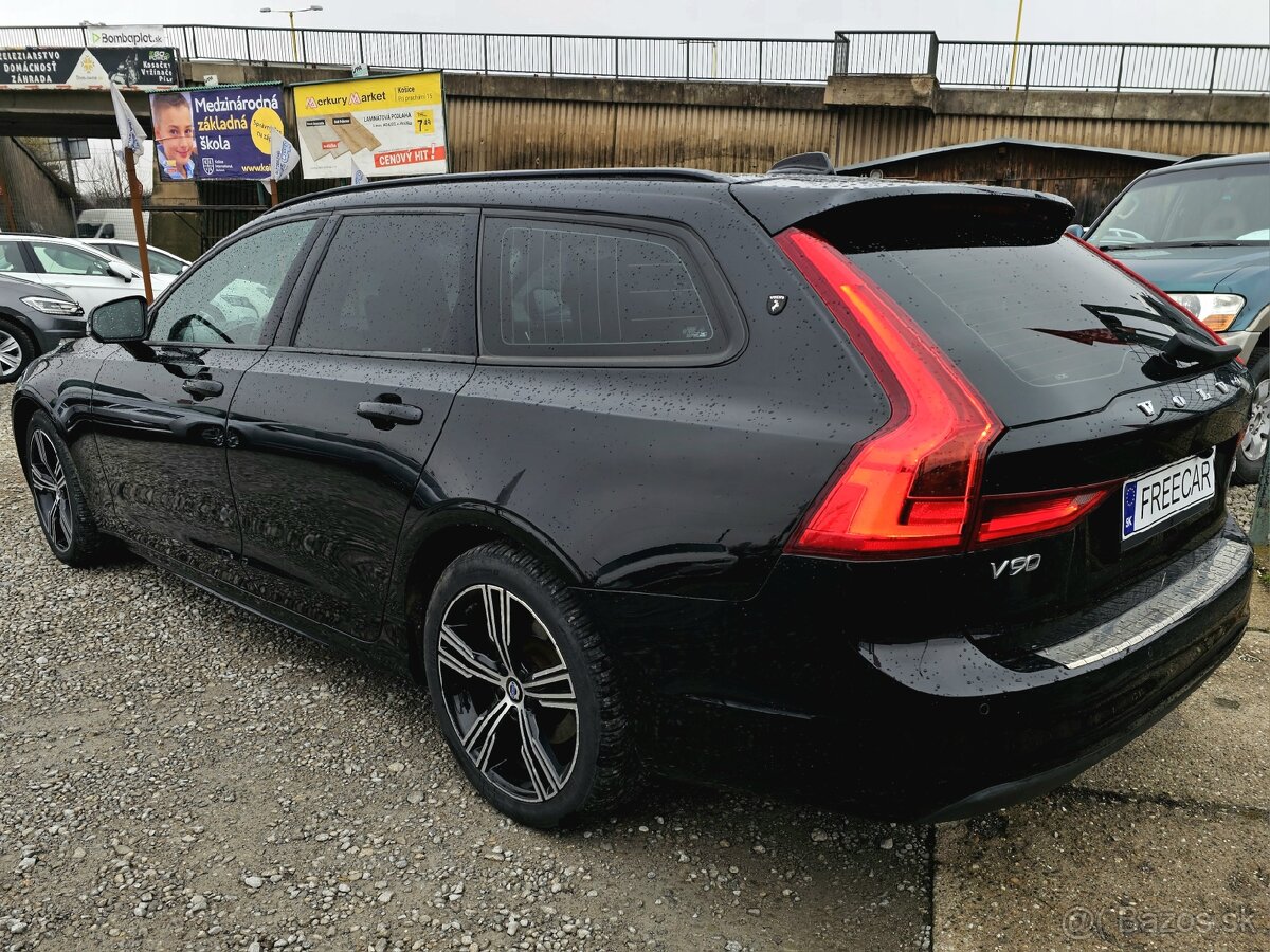 Volvo V90 D3 2.0L Momentum A/T - 4