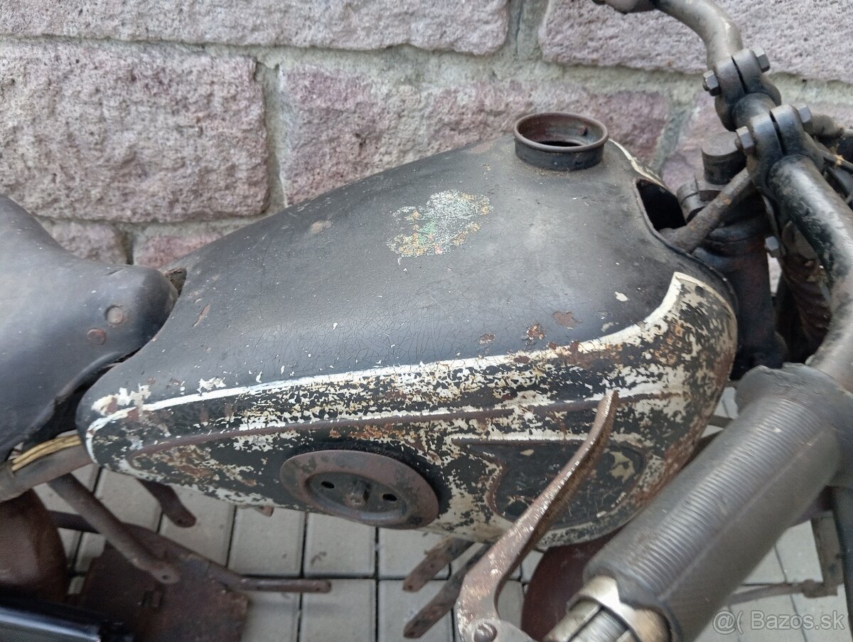 Predám motocykel NSU 200 ZDB asi rok 1938-39 - 4