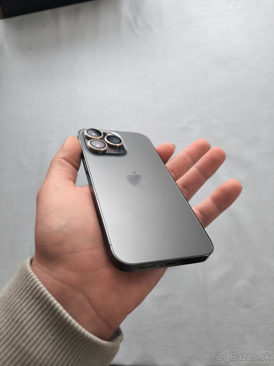 iPhone 13 Pro 128GB Graphite - 4