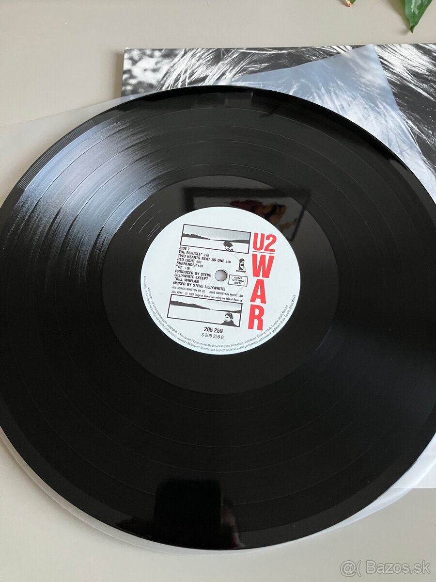 LP U2 - War - 4