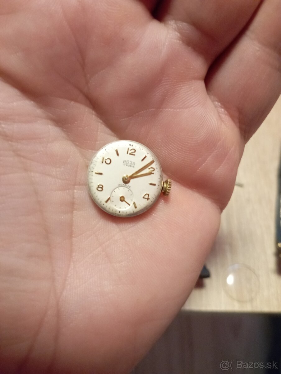Hodinky - 4