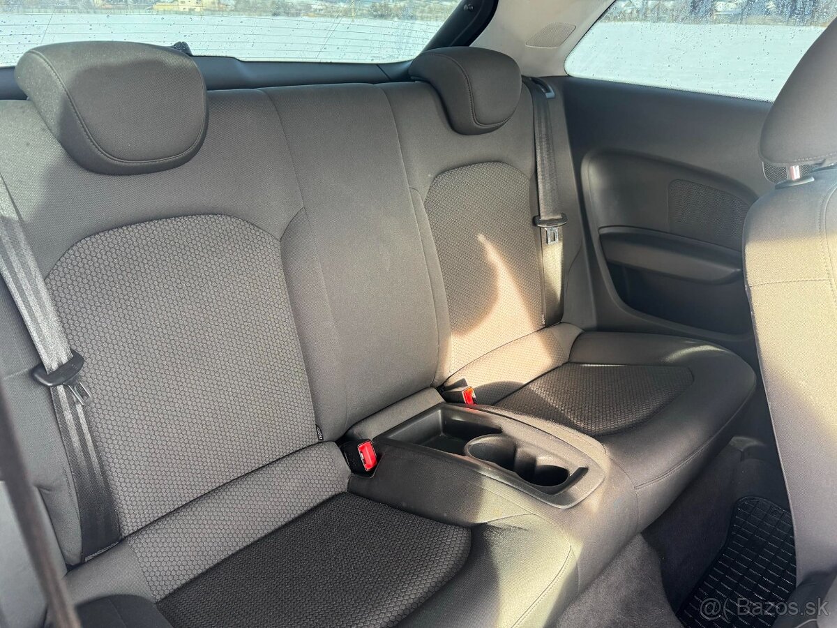 Audi A1 1.2 TSI RV2012 - 4