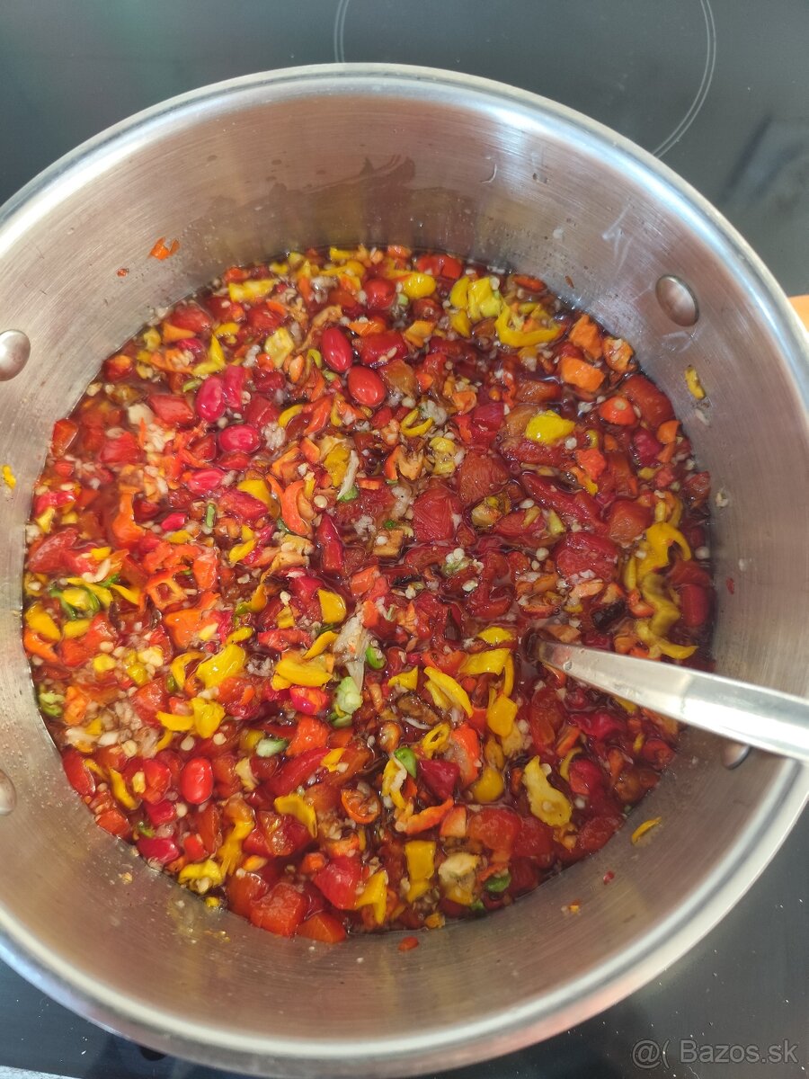 Chilli mleté, sušené, omáčky - 4