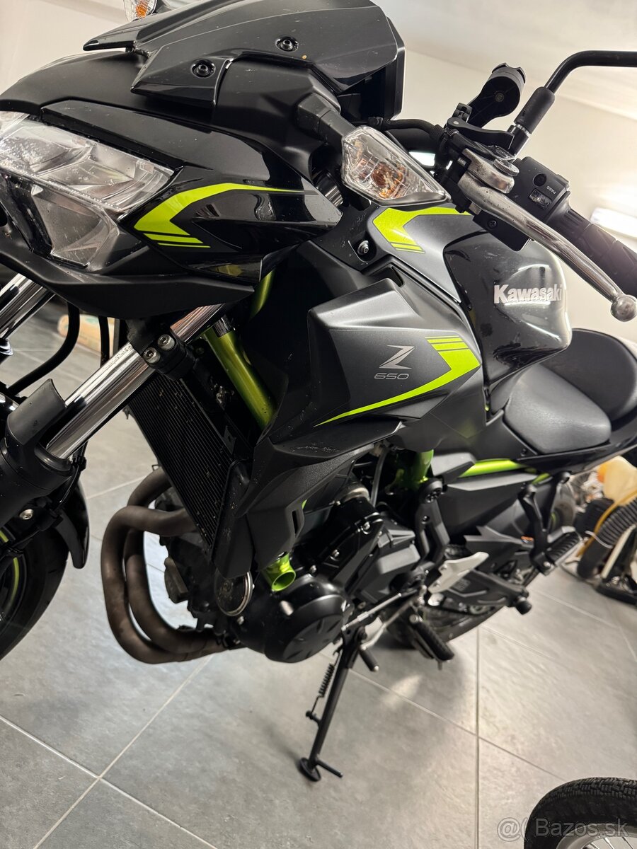 Kawasaki Z650 2022 - 4