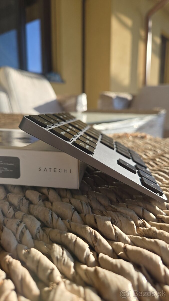 Numerická klávesnica Satechi Keypad (bluetooth) - 4