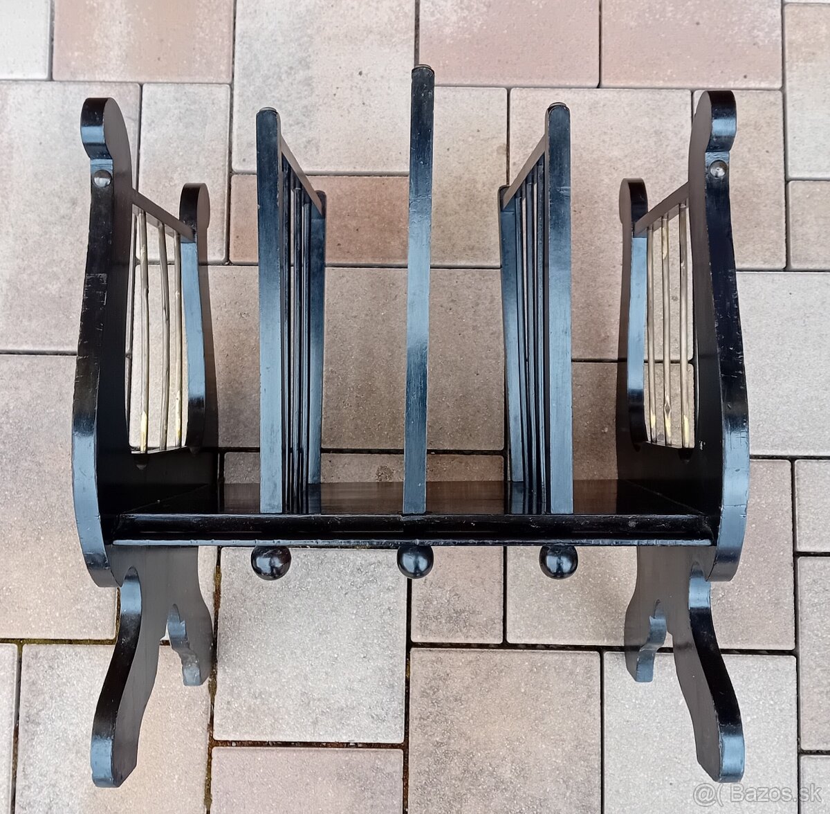 Starožitný stojan na noviny - 4