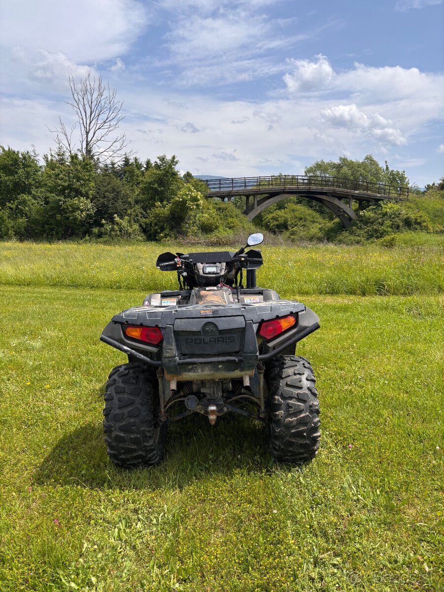Polaris 850 sportsman