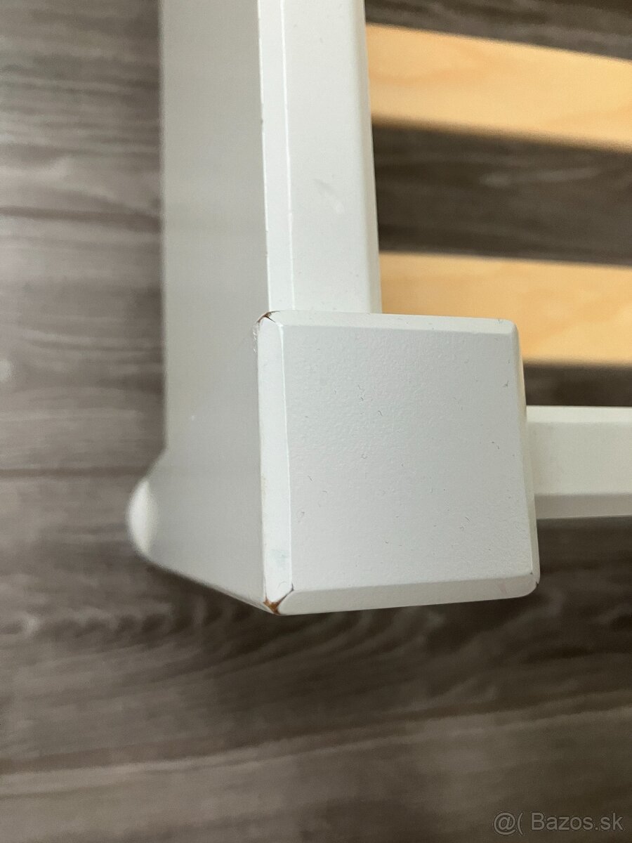 Predám manželskú posteľ TYSSEDAL 160 x 200 cm vrátane roštu - 4