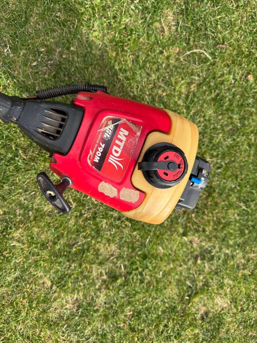 Krovinorez MTD 790 M – motorový - 4