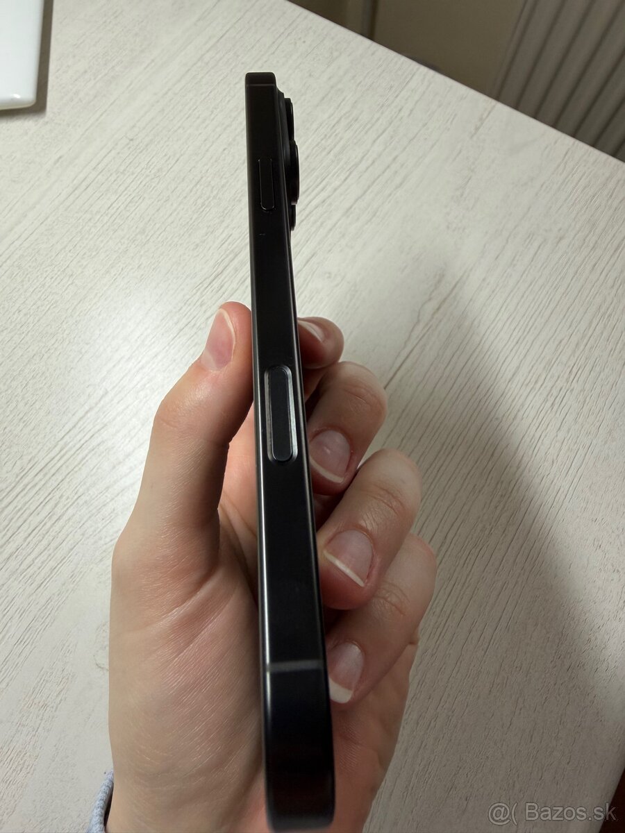 iPhone 16 Pro Max, Black Titanium, 512GB - 4