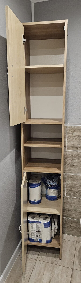 Kupelnova vysoka skrinka - 4