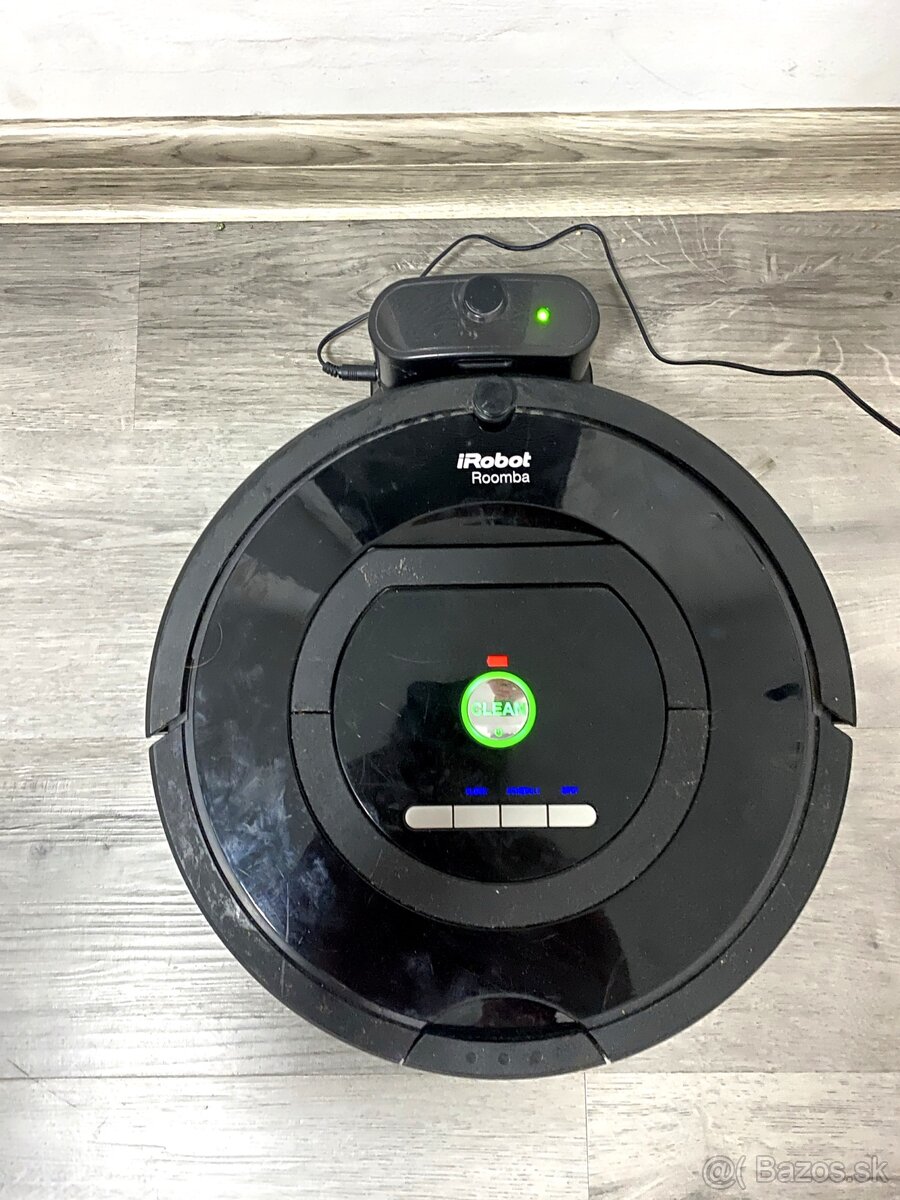 iRobot Roomba čierny – plne funkčný, dokovacia stanica, - 4