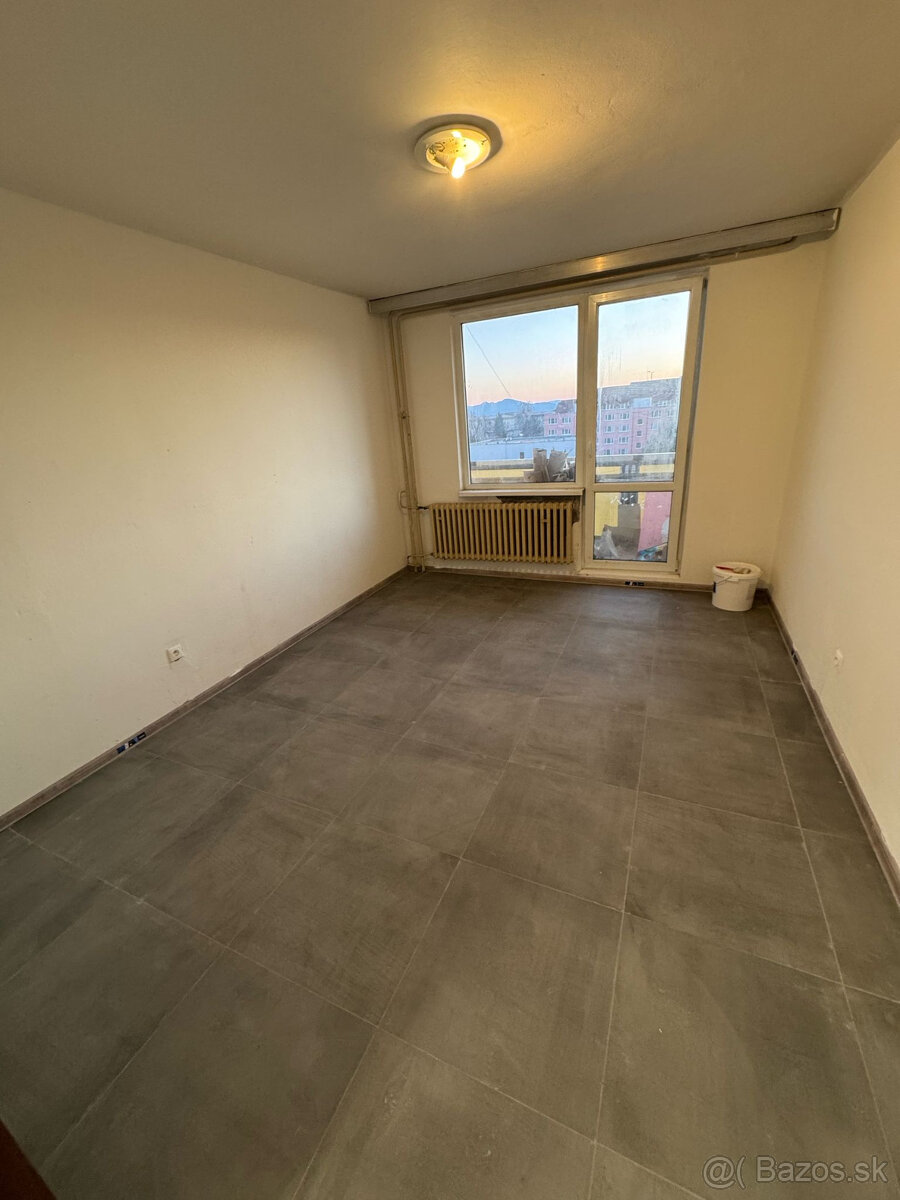 Predám 1 izb. byt v Žiari nad Hronom - 4