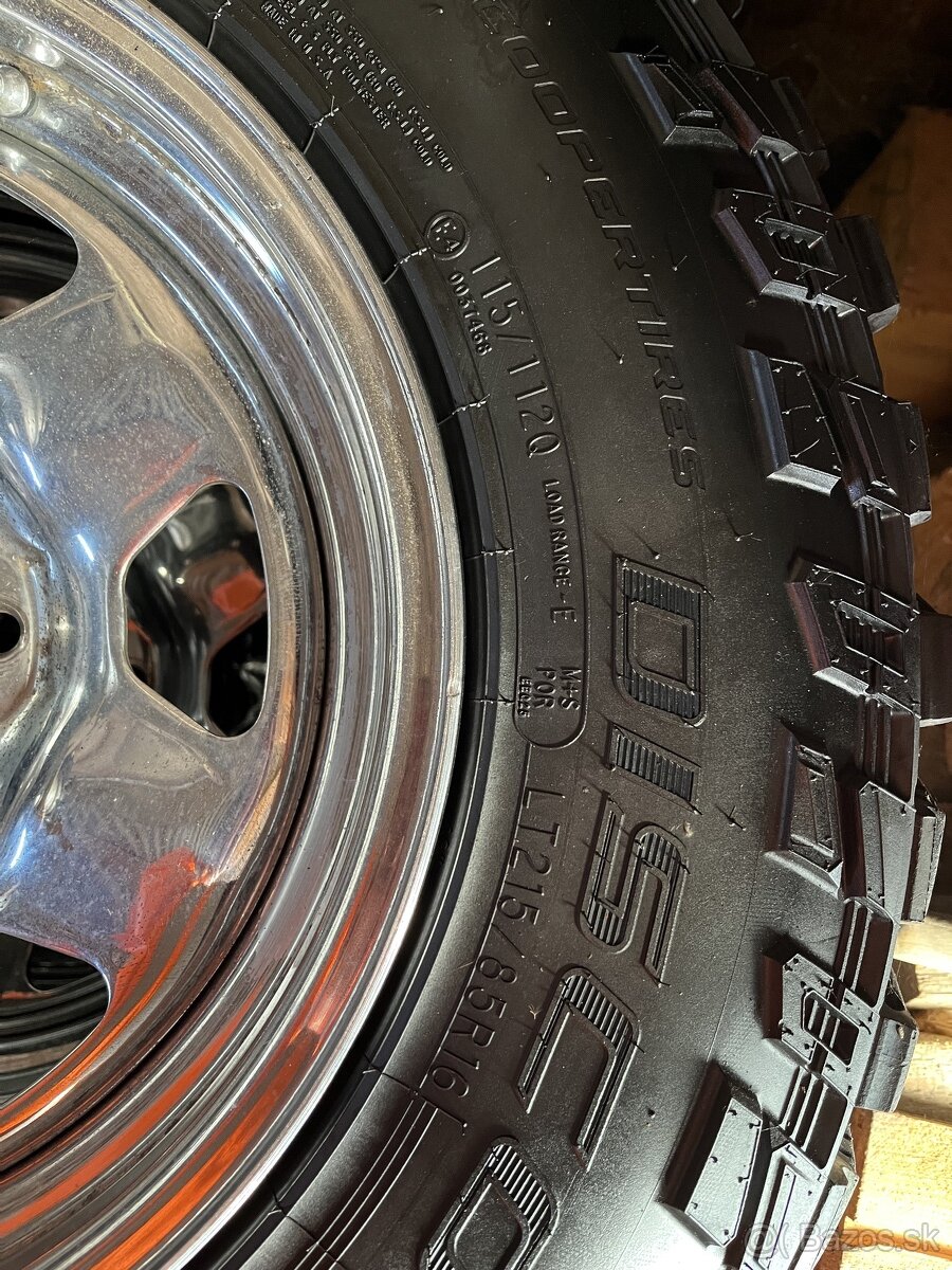 Cooper Discoverer STT PRO 215/85 R16 - 4