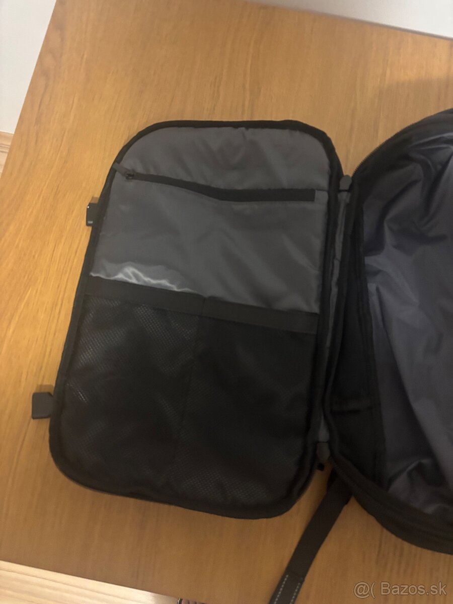 Cestovateľský batoh - 4