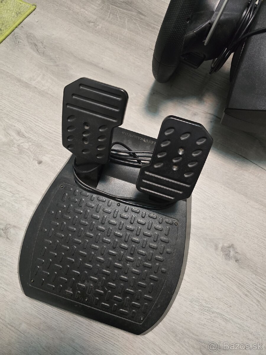 Thrustmaster T80 RW Ferrari 488 GTB - 4
